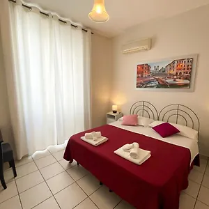 Lodging In 3*, Roma Italia